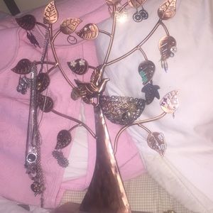 Tree shaped jewelry holder (jewelry not included)